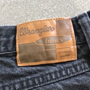 Wrangler Shorts - Black Wrangler Shorts Wrangler Shorts - Black Wrangler Shorts